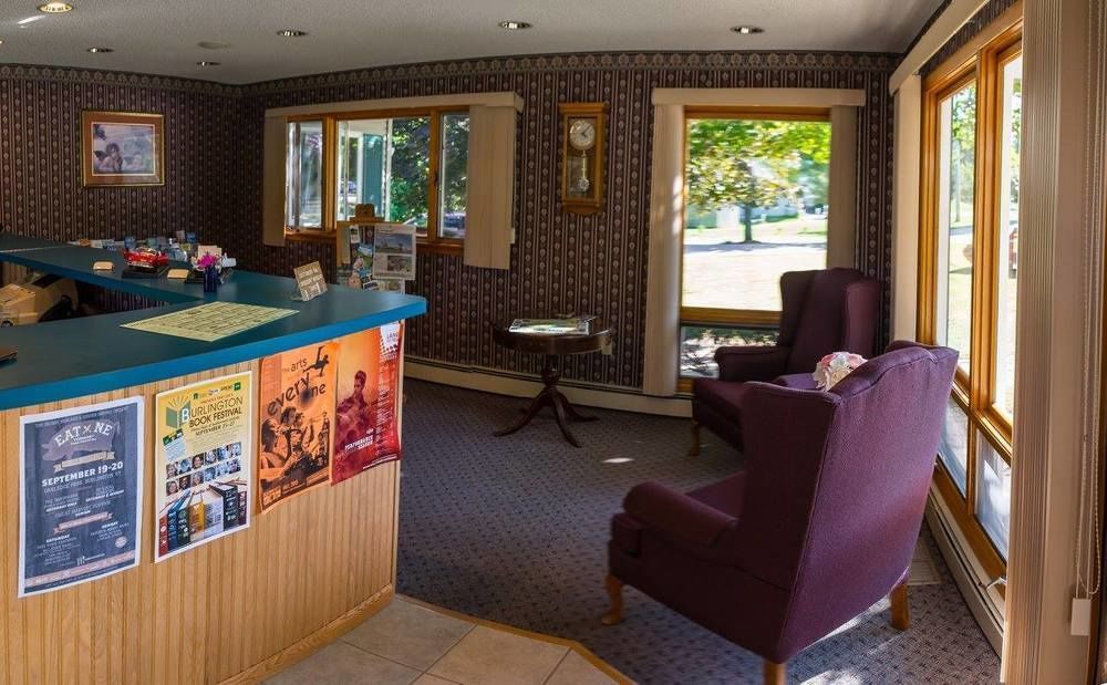 T-Bird Motor Inn Шелбурн Екстер'єр фото