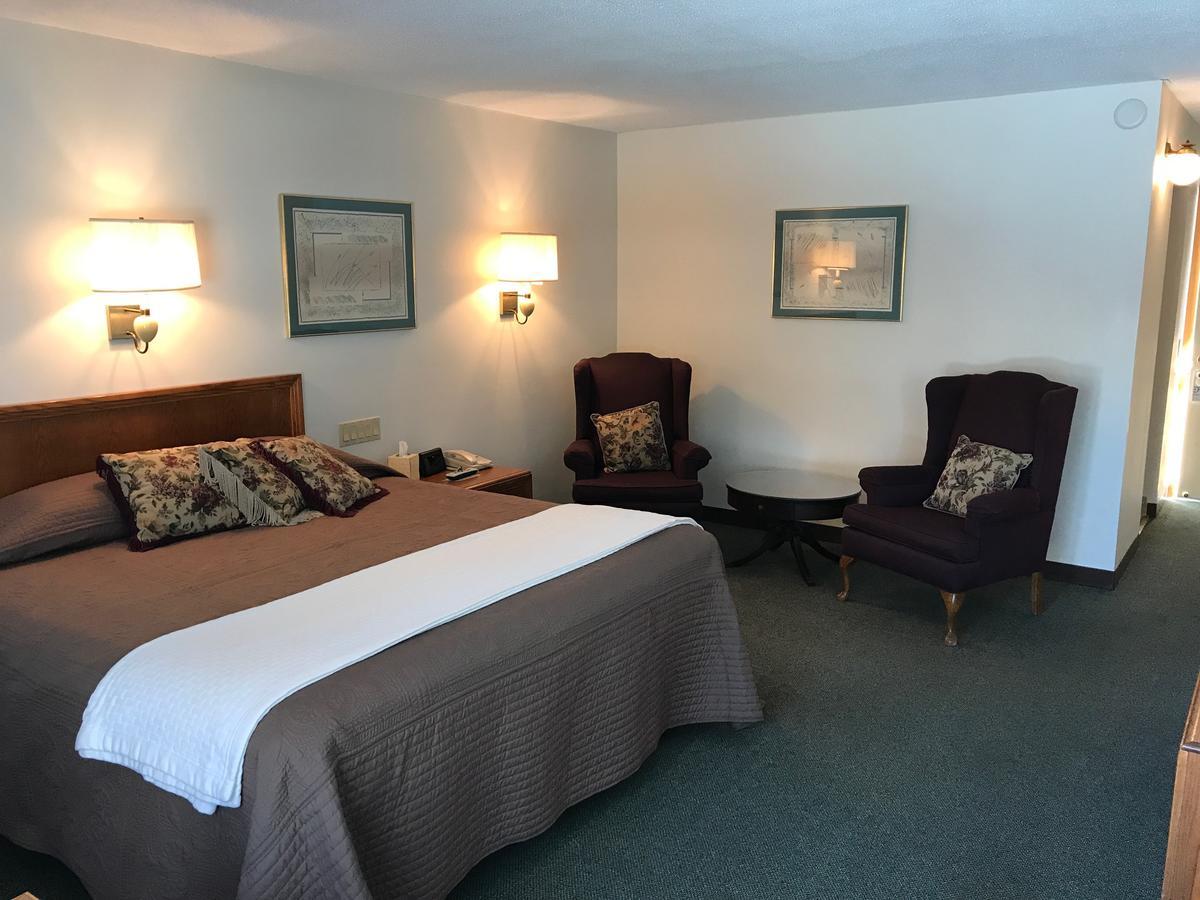 T-Bird Motor Inn Шелбурн Екстер'єр фото